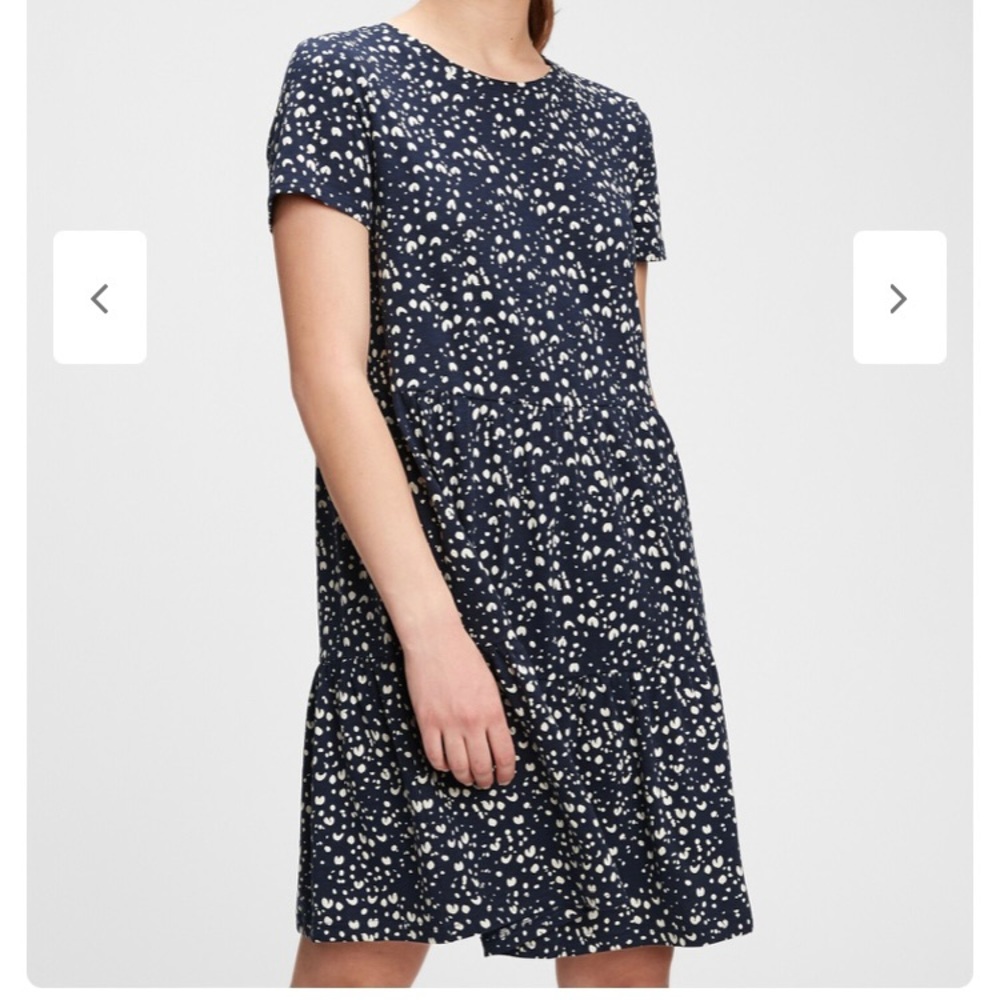 Gap Tiered Dress in Navy